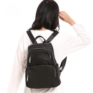 多口袋輕便防水隨身雙肩背包休閑旅行個性學院風女大學生小型書包