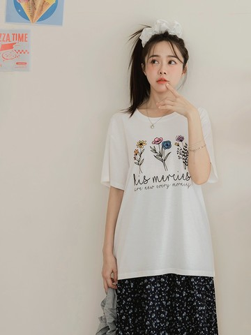 休閒花束印花寬鬆短袖上衣