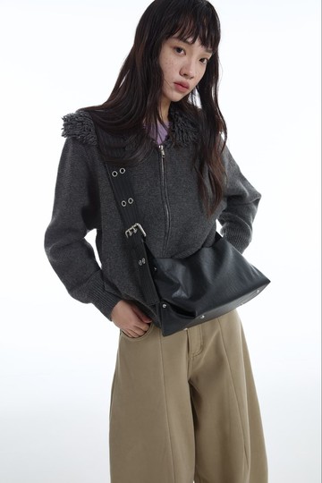 麻麻黑 哥本小包 寬肩帶 單肩斜背小方包 出街斜背包