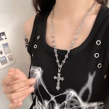 【台灣公司 可打統編】免運 男女同款甜酷十字架吊墜鏈條鎖骨鏈時尚歐美風潮流辣妹冷淡風項鏈 可開發票 全館五折 工廠現貨直銷 新品特價 z9211