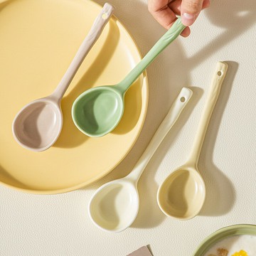 創意甜品勺陶瓷勺子長柄家用ins風可愛湯匙高顏值調羹咖啡小瓷勺