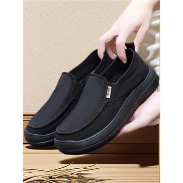 帆布鞋男厚底輕便休閑軟底一腳蹬懶人男夏季透氣防臭青年純黑布鞋