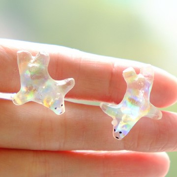 【しろくま】Aura Polar Bear Ear Rings 北極熊幻彩彩虹耳環耳夾