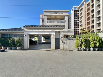 獨棟｜稀有大地坪電梯別墅｜前院可停5–6台車｜彰化縣溪湖鎮地政路