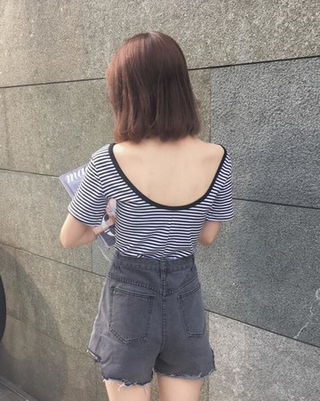 修身顯瘦豎條紋t恤夏季新款漏背小心機百搭打底衫女圓領半袖上衣1入