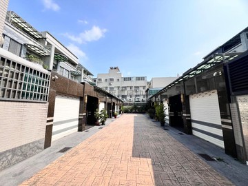 (專)德民商圈/電梯雙車墅/屋齡12年｜高雄市楠梓區德民路