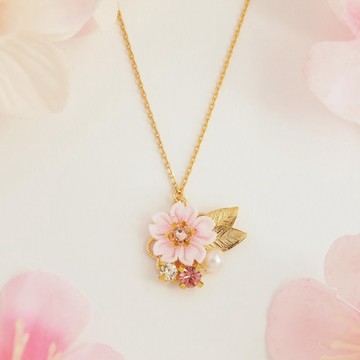 櫻花與春日碎片項鍊 ~花の宴~ (つまみ細工*接單製作)