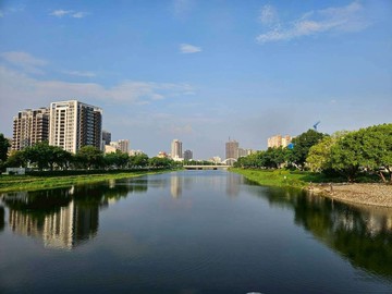 優質▊低總價 ▊八米活巷◤25坪◢大地坪車庫別墅｜高雄市楠梓區北昌街