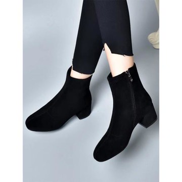 (免運)羊皮小短靴瘦瘦靴女2025年秋冬新款裸靴粗跟圓頭絨面真皮磨砂單靴