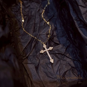 [現貨商品]【焦糖小姐 Ms caramelo】925銀鍍黃 十字架鋯石項鍊