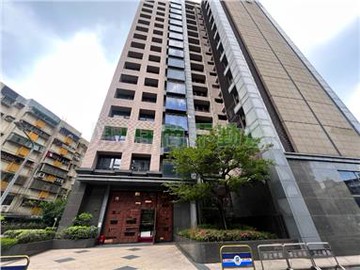 知名豪宅*忠孝無極景觀3房+B2坡平雙車位｜台北市南港區忠孝東路六段