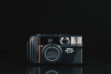 Nikon TW ZOOM #1119 #135底片相機
