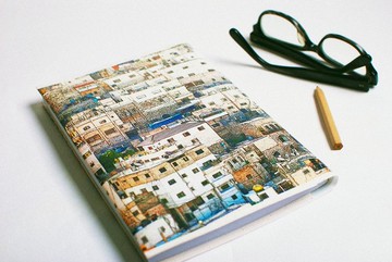 不修邊。手記書--耶路薩冷。城中