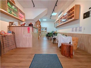 西屯區臨路透天店住合一｜台中市西屯區福雅路