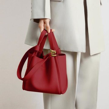 MK紅色手提包包女2024新款高級質感小眾今年流行婚包單肩斜挎包潮