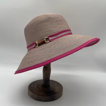 雨中漫步-粉鳥林