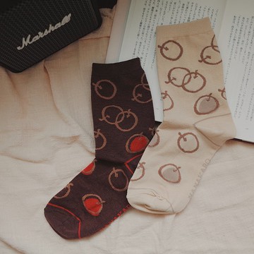 蘋果 | 滿版印花 | 中筒襪 | 兩款顏色