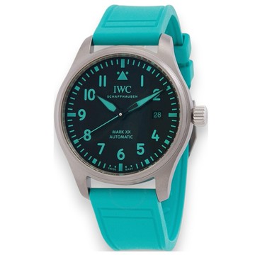 IWC 萬國錶 ( IW328210)馬克二十飛行員鈦金屬黑面綠膠帶x40mm