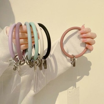 2025年新款手機掛繩手腕硅膠手環液態掛環掛鏈腕帶款掛件防丟鑰匙扣圈環鑰匙圈高級感防摔掛飾純色簡約超好看