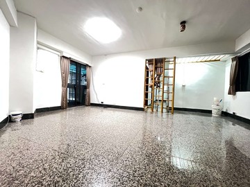 成大奇美台南火車站三大房+平面車位※專銷我承辦開發｜台南市北區開元路