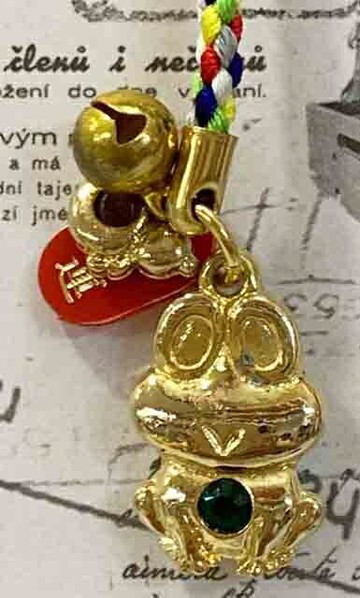 【震撼精品百貨】KeroKeroKeroppi 大眼蛙 Sanrio 大眼蛙青蛙磁石鑰匙圈/吊飾-綠#52710 震撼日式精品百貨