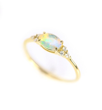 【客製】珍貴歐泊K18戒指橢圓形切割~Ello Ulmia~