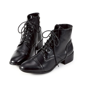 素面拼接橢圓頭綁帶短靴軍靴 黑色