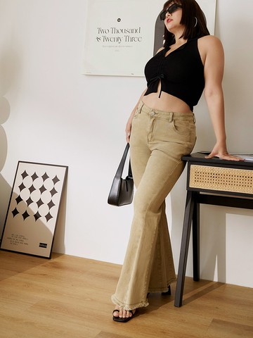 視覺細-5KG．鬚邊炒鹽牛仔喇叭顯瘦褲