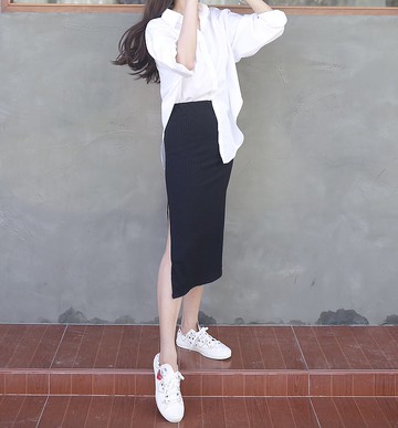 鬱金香半身裙 - 黑色