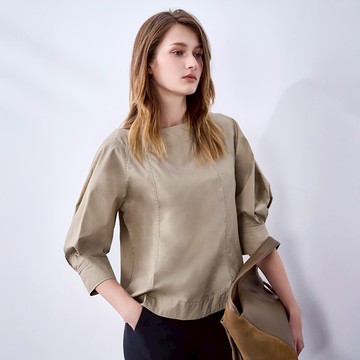 圓領七分袖切接上衣