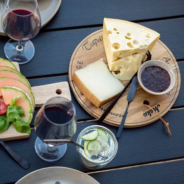 芬蘭 Maku Kitchen Life 圓型起司甜點盤 28cm