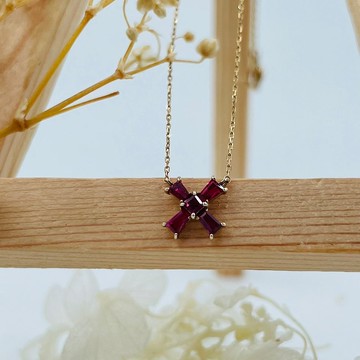 無限光年10 K金紅寶石項鍊