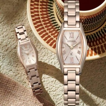 CITIZEN 星辰錶  xC系列 酒桶型 優雅 光動能時尚腕錶 女錶 手錶-EW5546-56X/粉紅金色19.5 x32.1mm