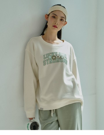 LUCKY花朵刺繡落肩圓領大學T(米白)-女【熔岩絨】