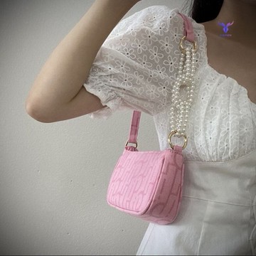 小香包包珍珠鏈女新款腋下網紅粉色牛仔珍珠鏈條時尚手提小包