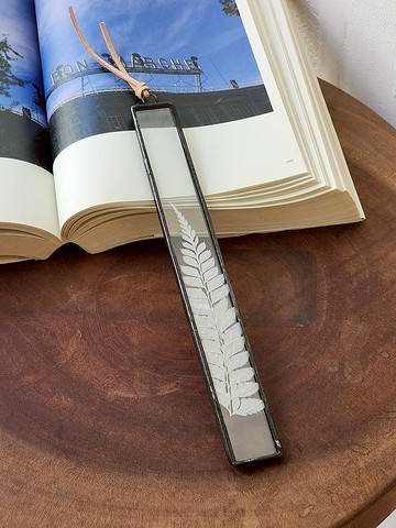 植物圖鑑∣純白系姬蕨∣玻璃鑲崁∣花草標本書籤