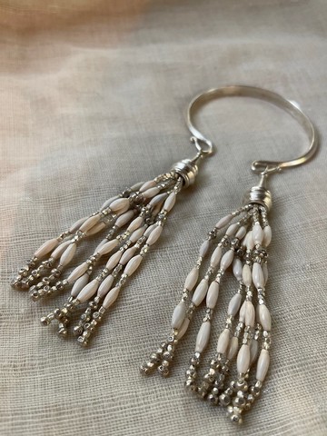 薏仁流蘇尾墜手工銀開口手鐲 (B0100)