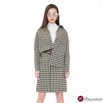 KeyWear奇威名品    休閒格紋拼接襯衫-橄欖綠色