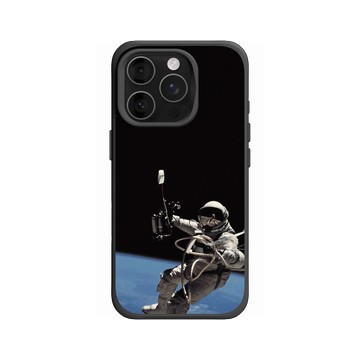 iPhone 16 Pro SolidX 黑 - NASA - Astronaut Schweickart On The Lunar Module