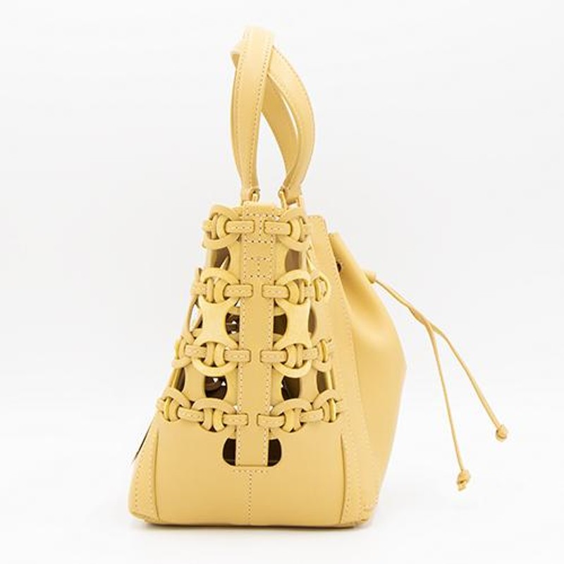 トリーバーチ TORY BURCH トートバッグ ビーズワックス マックグローダイカットドラゴンフライ 88136 258 BEESWAX |  LINEブランドカタログ