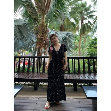 【吉野姐姐】棉花糖女孩必入~大尺碼洋裝 蕾絲拚接短袖連身長裙 胖mm度假風 顯瘦洋裝 黑色洋裝 長洋裝 連身裙 大尺碼裙