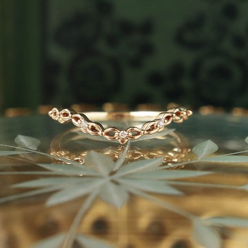 Visel V字荊棘鑽戒指