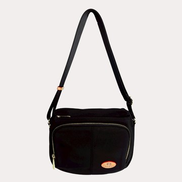 【MYMY】多隔層輕量斜背包 (尼龍/斜背/肩背/防潑水/布包)