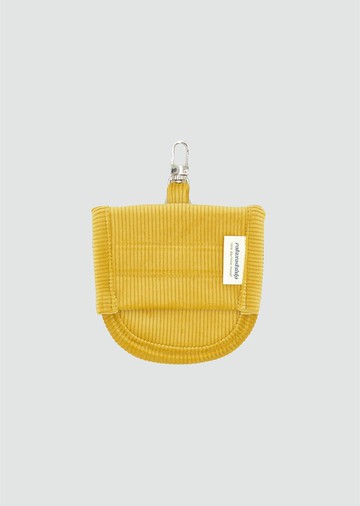 翻蓋多用途小袋-蛋黃色