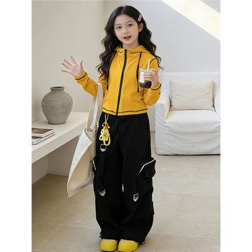 女童爵士舞服2026淡雅黃短款外套街舞服大口袋工裝褲模特走秀潮