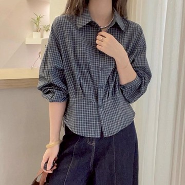 🌟折價券必買🌟中大尺碼 襯衫 韓系POLO領收腰長袖格子襯衫【074742】NOV26｜1色2碼  19LADY〔現貨〕