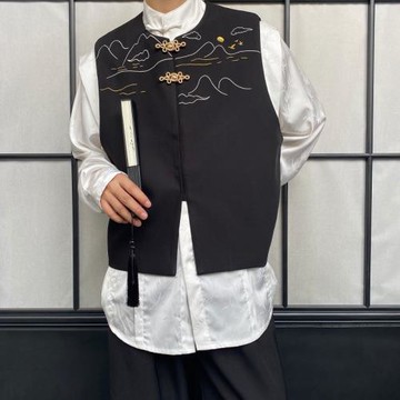 秋季新中式山水刺繡小眾馬甲男金屬盤扣復古國風禪意背心小馬夾潮