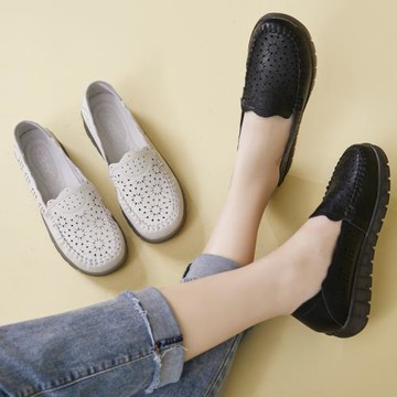 媽媽鞋夏季真皮軟底舒適中老年皮鞋單鞋平底涼鞋洋氣中年女夏季款