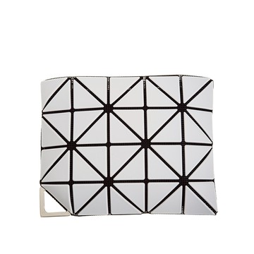 ISSEY MIYAKE 三宅一生 BAOBAO 新款霧面三角格拉鍊零錢包附鍊帶 (LIGHT GRAY)