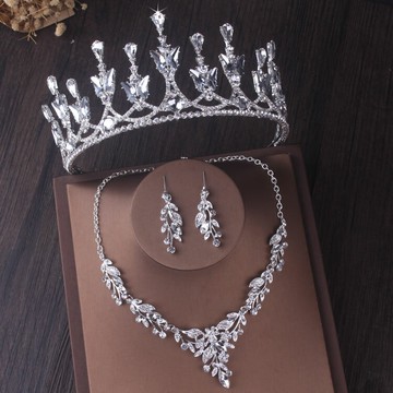 熱賣高端新娘皇冠項鏈耳環三件套婚紗頭飾結婚禮服配飾品2022新款
